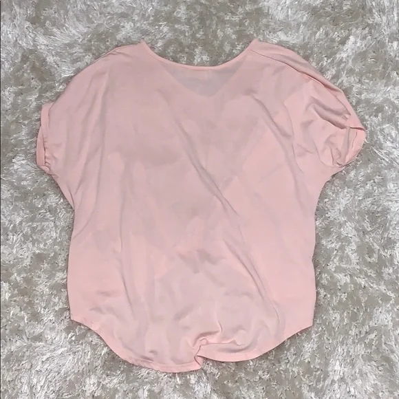 PINK flowy‎ t shirt super comfy ties in front - Picture 2 of 3